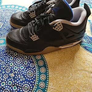 Black and Tan Men's Sneakers